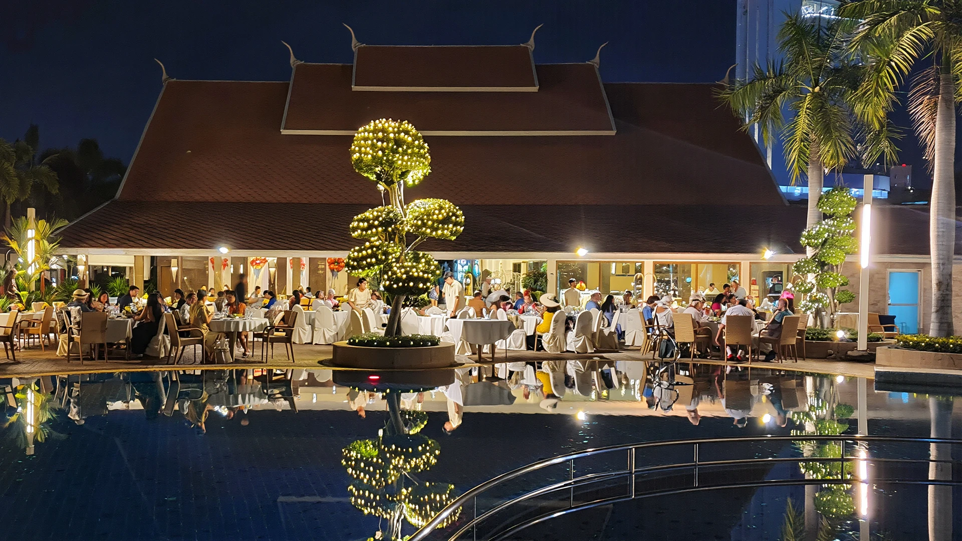 restaurant_oasis_1920x1080